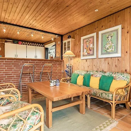 8 Person In Svendborg-by Traum Feriehus *